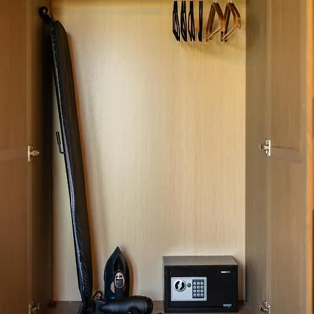 Anogi 公寓式酒店 4*