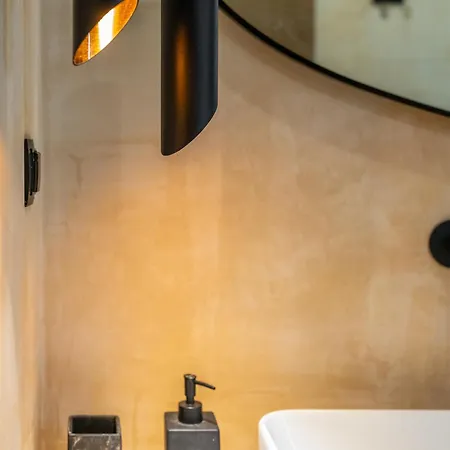 Anogi 公寓式酒店 奈德里