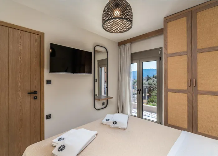 Anogi Nydri (Lefkada)