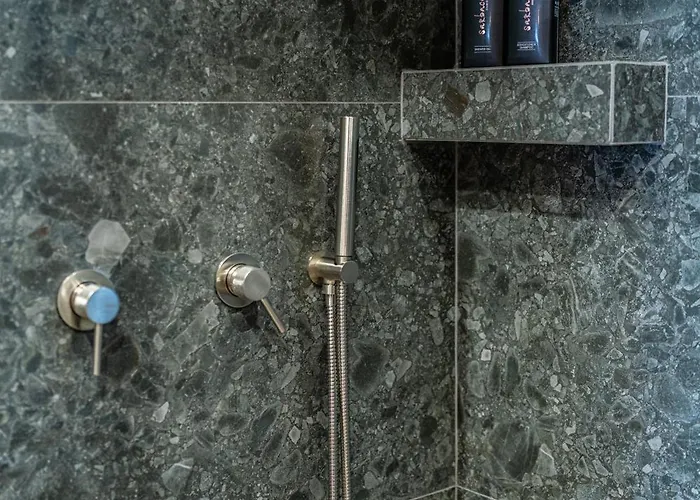 Anogi Apartahotel 4*